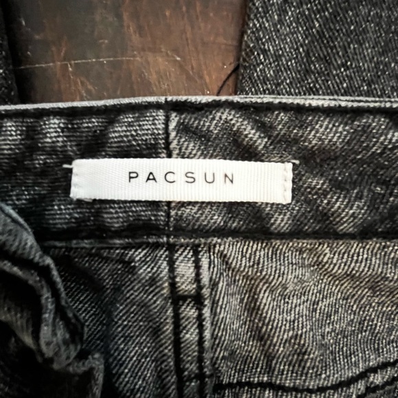 PACSUN Mom Jean - Picture 2 of 6
